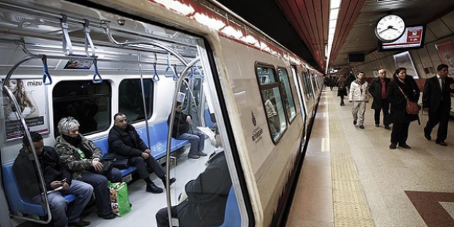 Raylı sistemle İstanbul'un 38 katı kişi taşındı