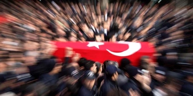 Şehit Uzman Çavuş Kerem Çalışkancı'nın baba ocağına ateş düştü