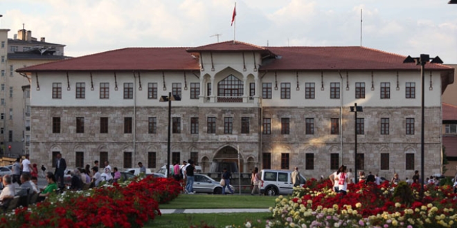2 ilde engelli ve hamile memurlar yarın izinli sayılacak