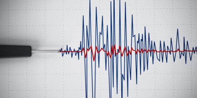 Ayvacık ve Akhisar'da deprem meydana geldi