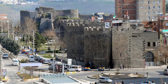 'Diyarbakır yeniden Ortadoğu'nun merkezi haline gelecek'