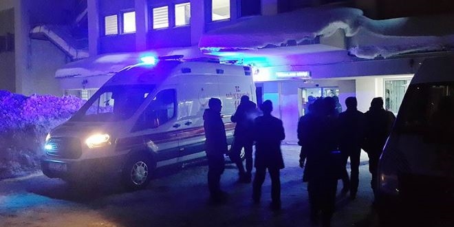 Çığ altında kalan muhtar hayatını kaybetti