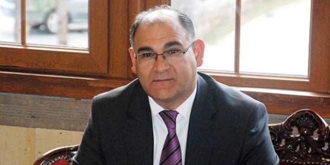Belediye kaynaklarını FETÖ'ye aktarmış