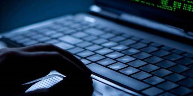 Sosyal medyadan ter�r propagandas�na 3 g�zalt�