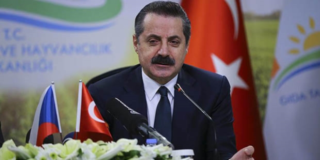 Bakan Çelik: Çiğ süt satılmayacak haberleri yalan