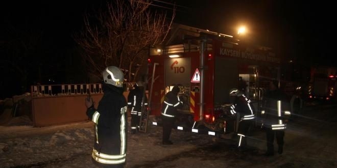 Kayseri'de bir erkek öğrenci yurdunda yangın çıktı