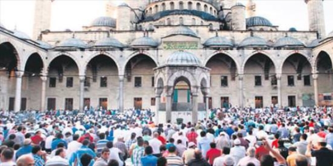 Kişi başına en az cami düşen şehir İstanbul