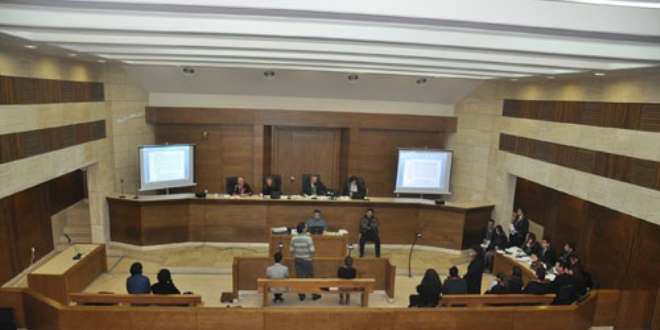 Tutuklu sanık deniz eski teğmenin yargılanmasına başlandı