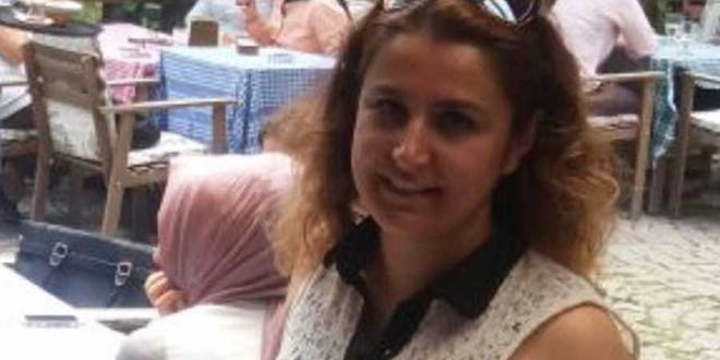 Kadın doktora 'antibiyotik yazmadın' diye saldırdı