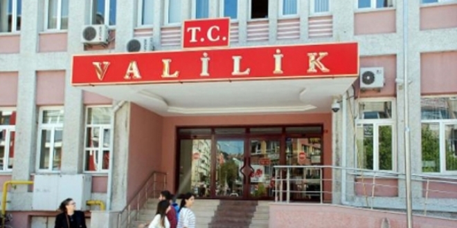 Hava değişimine gelen askerin sokakta kaldığı iddiası
