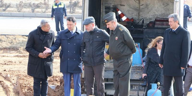 Vali, su arızasını yerinde inceledi