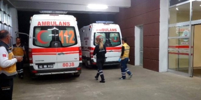 Adıyaman'da bahçe duvarı yıkıldı: 1 çocuk öldü