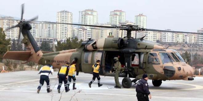 �ehit olan iki askerin naa�lar� Gaziantep'e getirildi