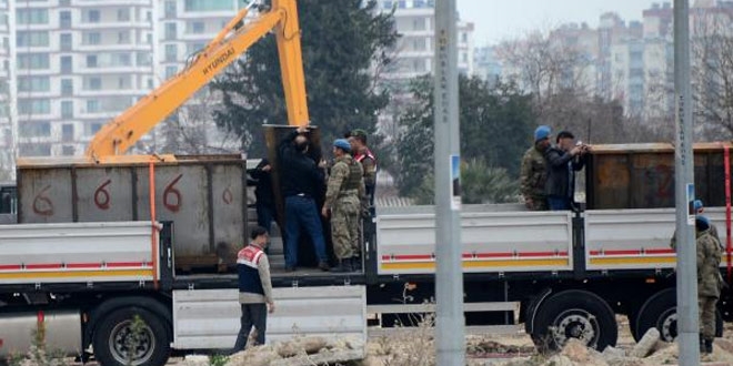 MİT tırları soruşturması çok yönlü olarak devam ediyor