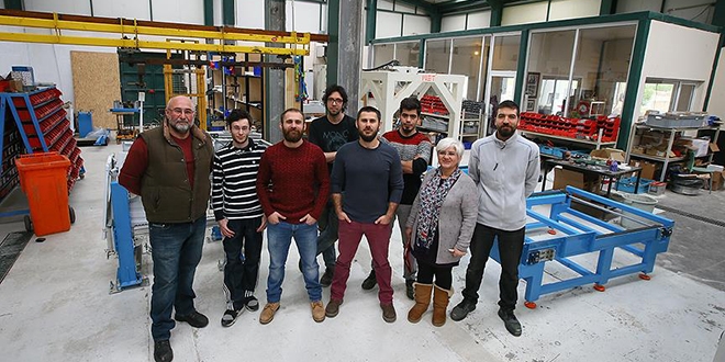 Ailece robot üretiyorlar