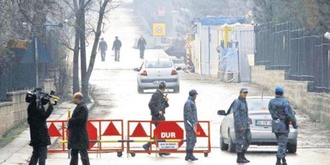 Devletin gizli bilgilerini FETÖ çaldı