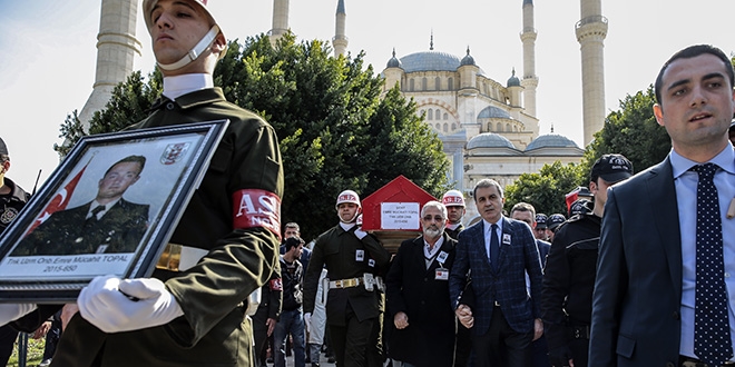 Şehit Tankçı Uzman OnbaşıTopal Adana'da toprağa verildi