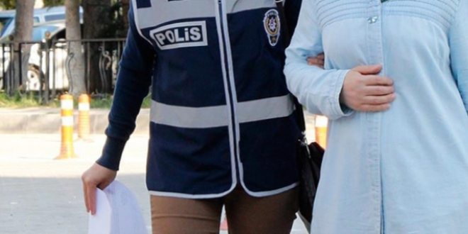 3 ilde, 8'i kadın 14 öğretmen gözaltına alındı