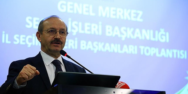 AK Parti'de referandum s�recini 6 bin ki�i koordine edecek