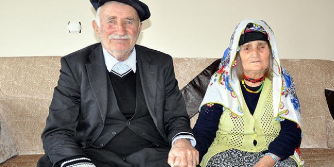 Rıza dede ile Emine ninenin yarım asırlık aşkı