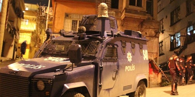 Beyoğlu'nda marangoz atölyesinde patlama