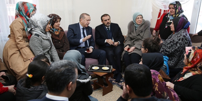 Cumhurbaşkanı Erdoğan çay davetine 'evet' dedi