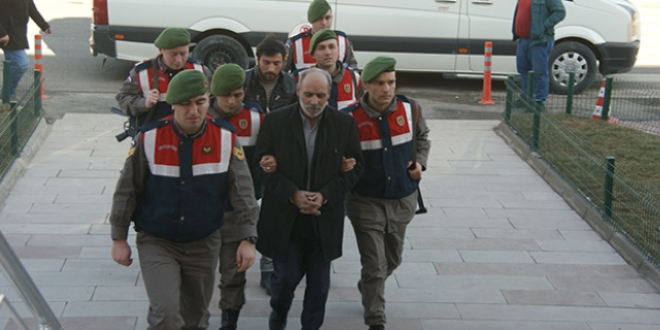 Cumhurbaşkanına hakarete gözaltı