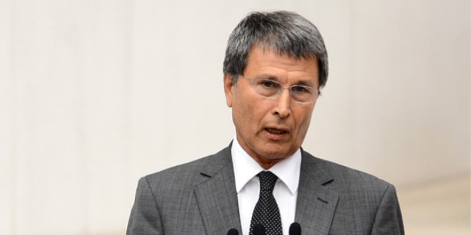 MHP'li muhalifler 'hay�r' kampanyas� ba�latt�