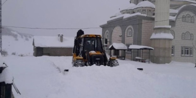 2 ilde, 79 köy ile ulaşım sağlanamıyor