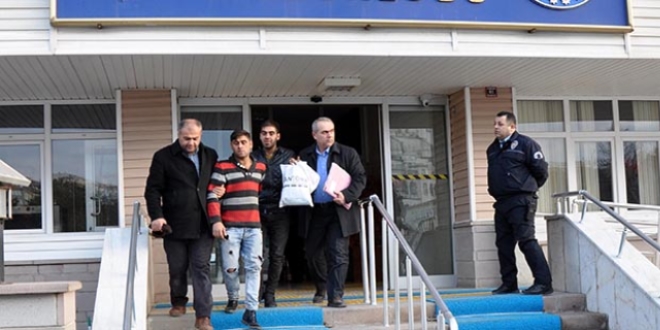 Kırıkkale'de aranan 2 hükümlü yakalandı
