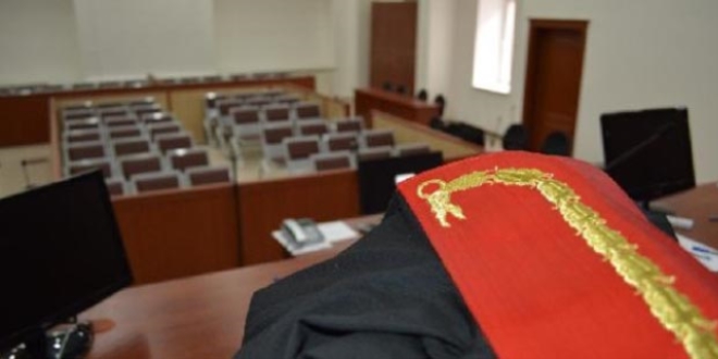 SGK çalışanı ve öğretmenler 7 kişi hakim karşısında
