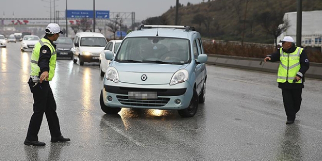 Başkent polisi kaçakçılara göz açtırmıyor
