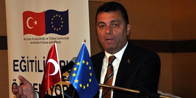 3 kişiden 1'i kayıt dışı çalışıyor