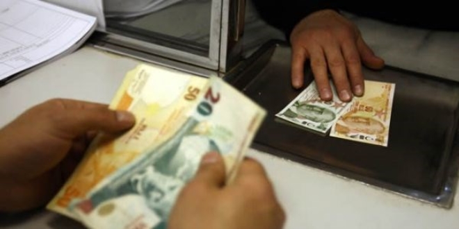 'Bankalar ürün ve hizmetlerden elde ettikleri kazançları emeklilerle paylaşıyor'