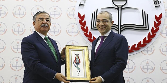 Bakan Yılmaz, Azerbaycanlı mevkidaşı ile görüştü