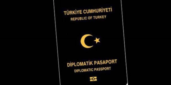 Diplomatik pasaportu olan 136 kişi iltica başvurusunda bulundu