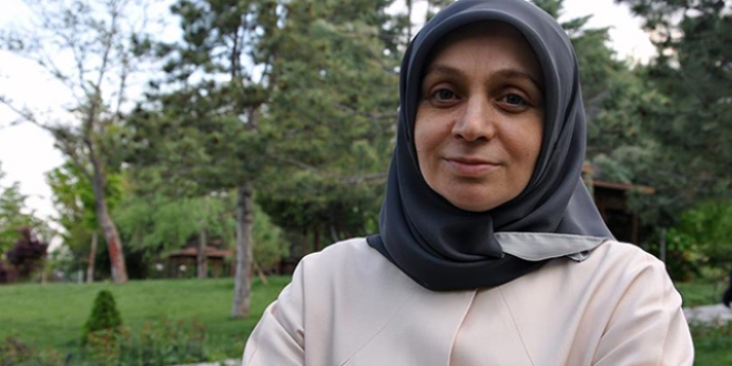 'Değil milletvekili olmak okulu bitirmeyi hayal edemiyorduk'