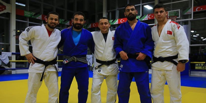 Milli sporculardan vefa örneği