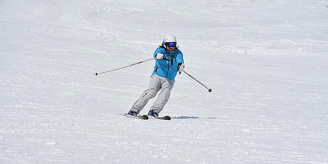 Tatvan'da Van G�l� manzaral� kayak keyfi