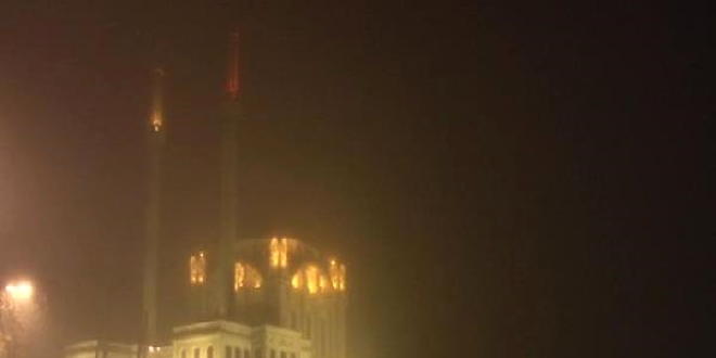 �stanbul Bo�az�'nda ge�i�lere sis engeli