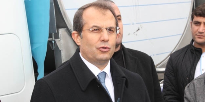 '�nsanlar i�sizlik nedeniyle memleketinden gitmemeli'