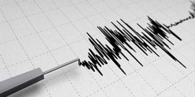 �anakkale'de 4,7 b�y�kl���nde deprem