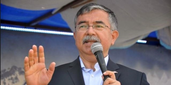 �nceden ba��rt�l�lere bunlar 'm�rteci, irtica' derlerdi