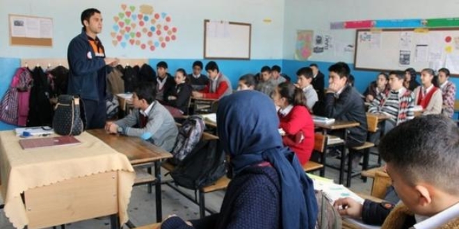 Van'da iki yılda 54 bin öğrenciye deprem eğitimi