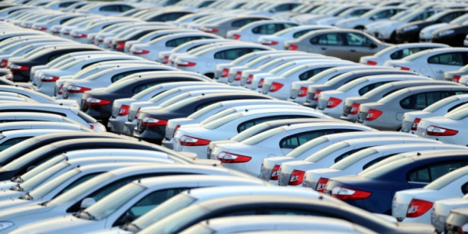 Otomobil sat��lar� �ubatta y�zde 14.61 d��t�