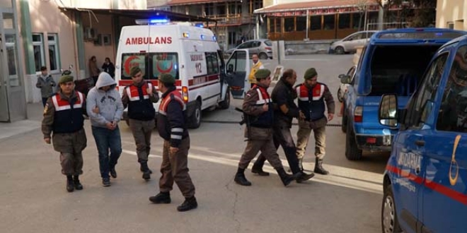 Yunanistan'a kaçarken yakalanan akademisyen tutuklandı