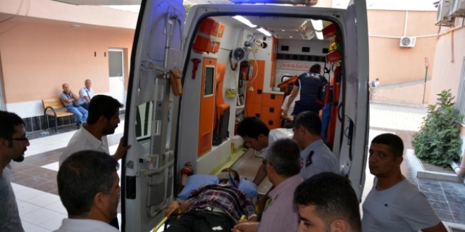 Deprem sırasında panikleyip okulun penceresinden atladı
