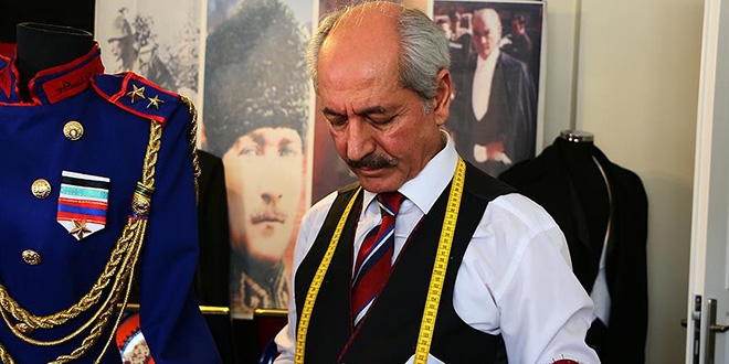 Atatürk kıyafetleri şehit yakınları için sergilenecek
