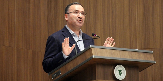 'Tayyip Bey çekilirse istikrar filan Türkiye'de kalmaz'