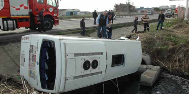 ���i servisi dere yata��na devrildi, �ok say�da yaral� var